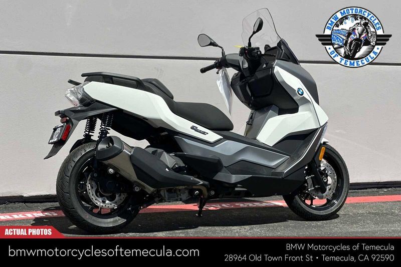 2024 BMW C 400 GT in a ALPINE WHITE exterior color. BMW Motorcycles of Temecula – Southern California (951) 506-6903 bmwmotorcyclesoftemecula.com 