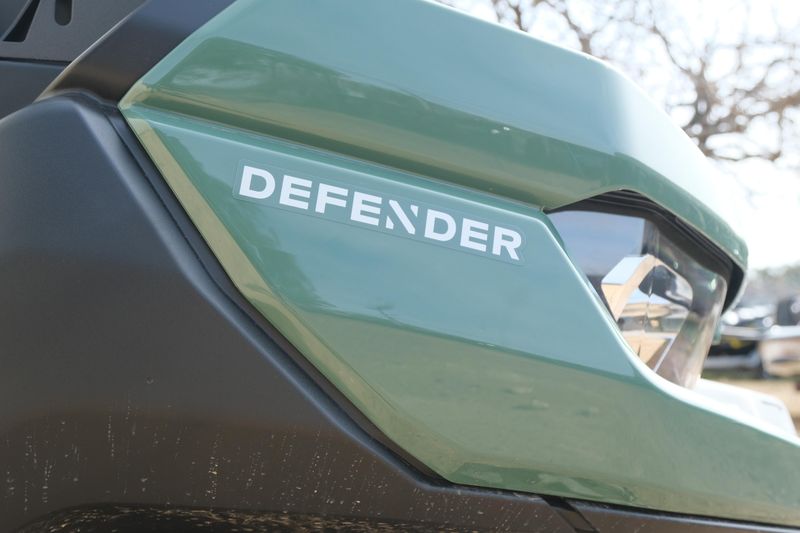 NEW 2026 CAN-AM DEFENDER MAX DPS HD7 Image 13