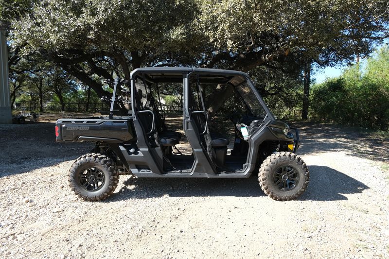 2025 Can-Am DEFENDER MAX LONE STAR HD10 STEALTH BLACKImage 29