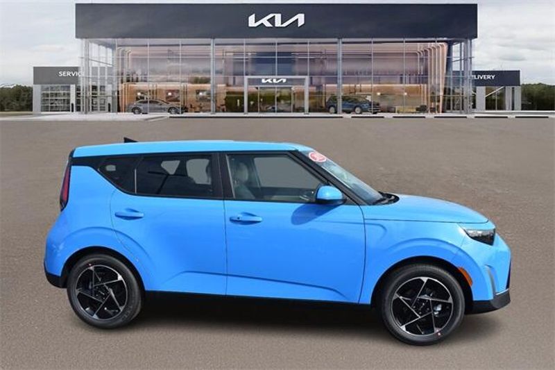 New 2025 Kia Soul EXImage 2