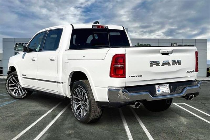 2025 RAM 1500 Limited Crew Cab 4x4 5