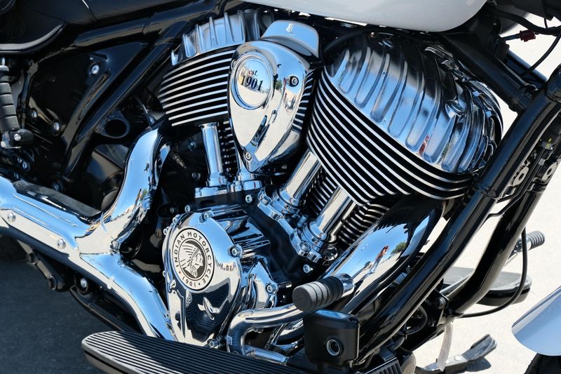NEW 2024 INDIAN MOTORCYCLE SUPER CHIEF LIMITED ABS Image 11