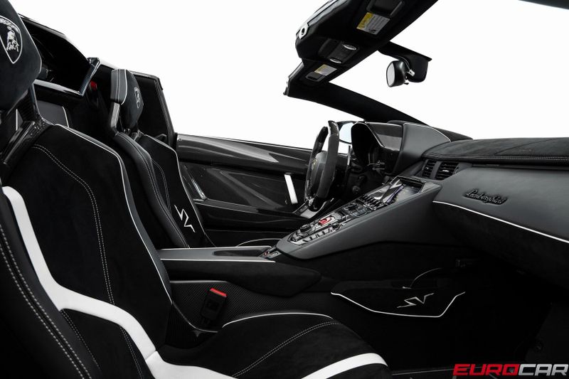 2017 Lamborghini Aventador LP750-4 SV *HUGE CARBON OPTIONS * FULL PPF*Image 40