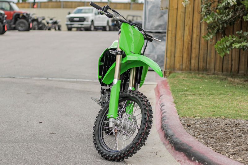 2025 Kawasaki KX 85  LIME GREENImage 5