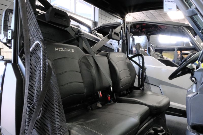 2025 Polaris RANGER XP 1000 PREMIUM  ONYX BLACK PremiumImage 12