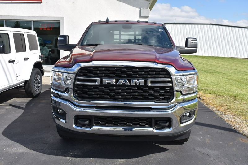 2024 RAM 3500 Chassis Cab SLTImage 5
