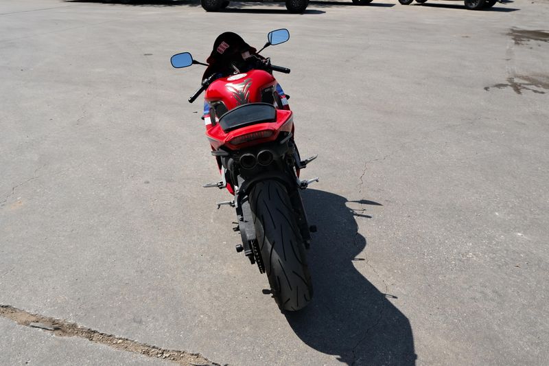 Used 2022 Honda CBR600RR GRAND PRIX RED Image 4