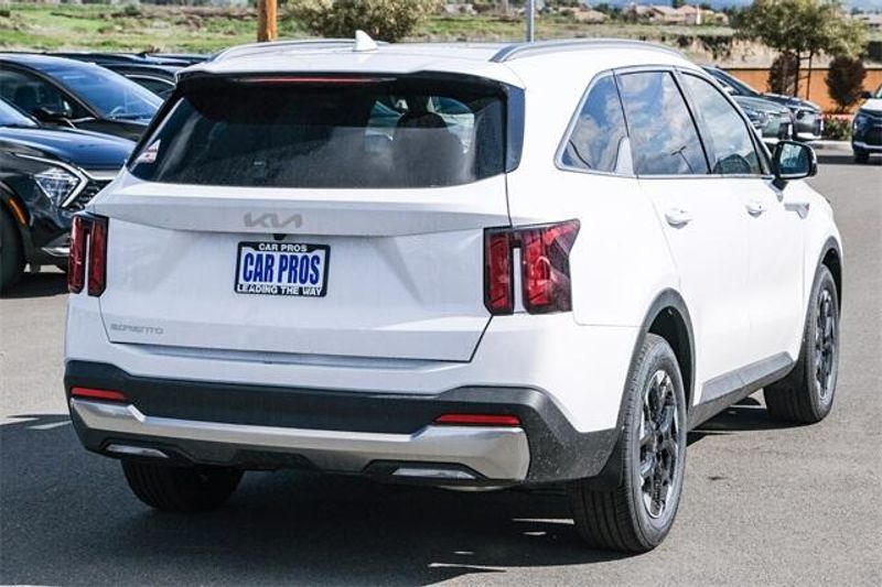 New 2025 Kia Sorento SImage 17