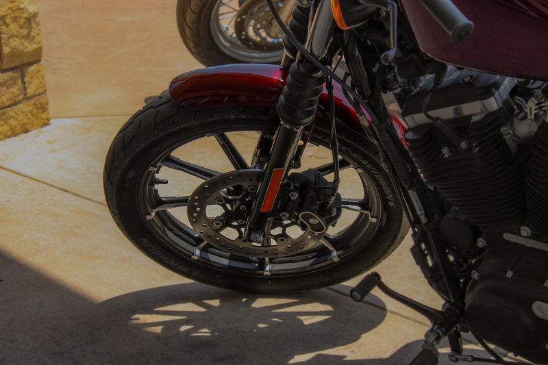 2017 HARLEY SPORTSTER IRON 883 Image 12