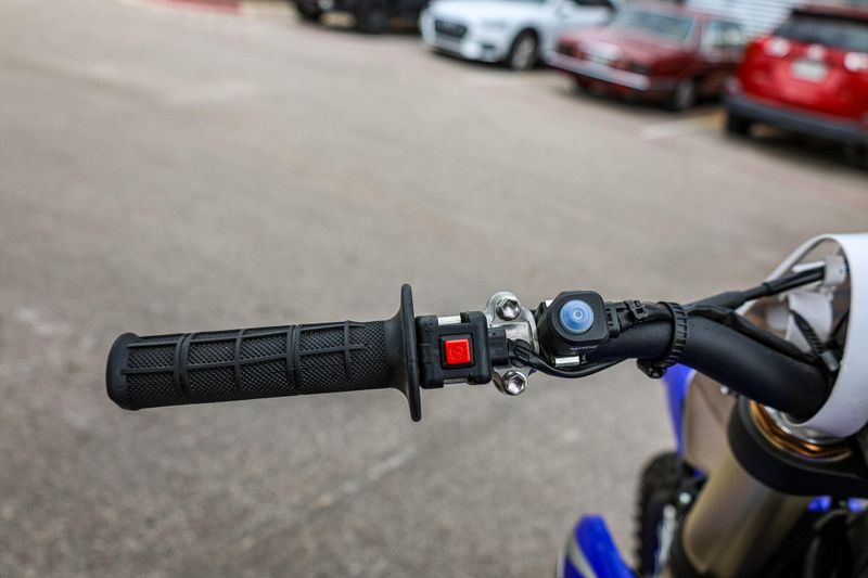 2020 Yamaha YZ450FX  TEAM BLUE Image 15