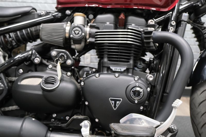 USED 2022 TRIUMPH BONNEVILLE BOBBER Image 12