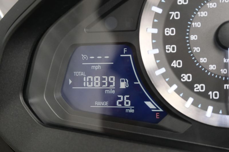 USED 2022 HONDA GOLD WING DCT Image 23