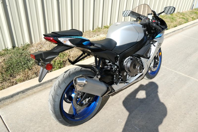 NEW 2026 SUZUKI GSXR600 Image 3