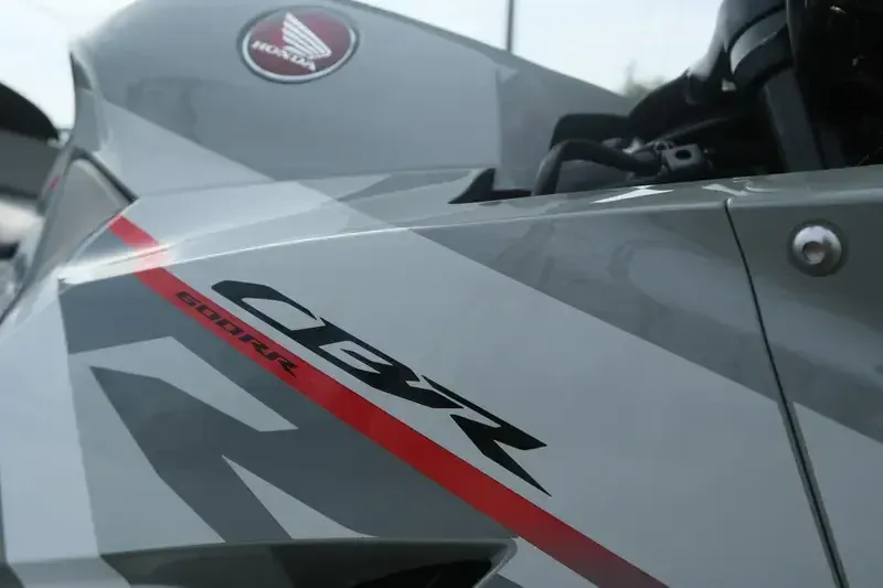 NEW 2026 HONDA CBR600RR Image 21