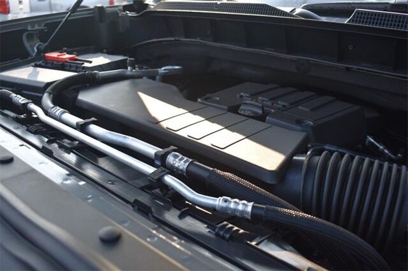 New 2025 Chevrolet Silverado 1500 CustomImage 35