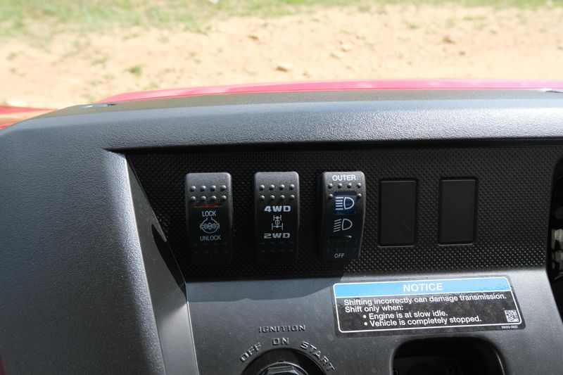 NEW 2026 KAWASAKI MULE PROFXT 820 EPS Image 22