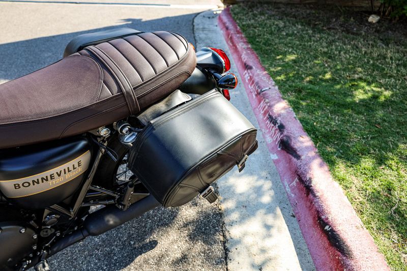 2022 Triumph BONNEVILLE T 120 BLACK EURO 5A BASE Image 32