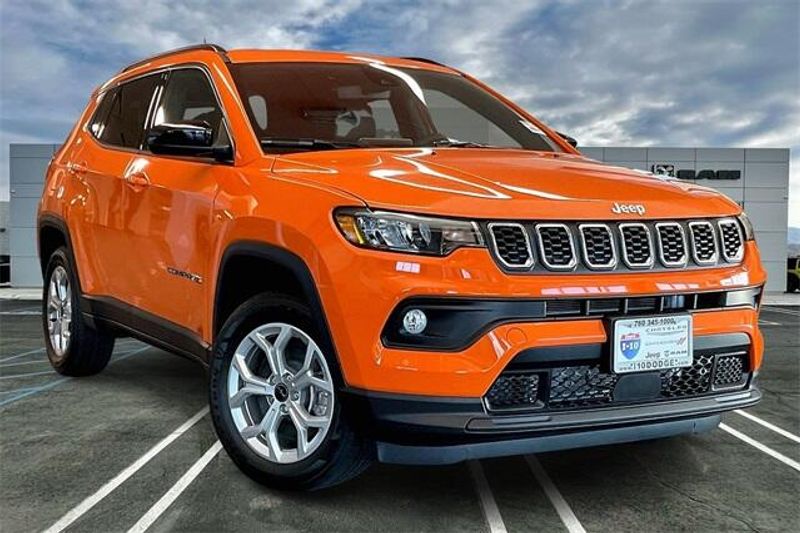New 2026 Jeep Compass Latitude Altitude 4x4Image 14
