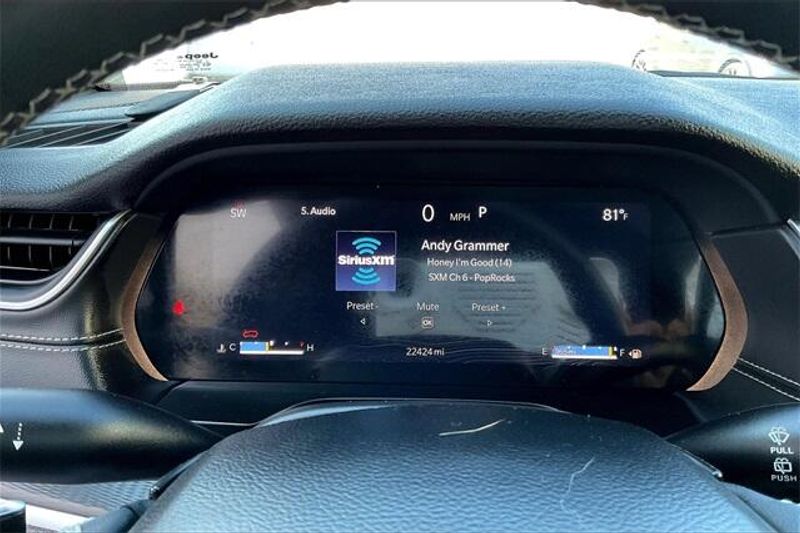 2024 Jeep Grand Cherokee Altitude photo 19