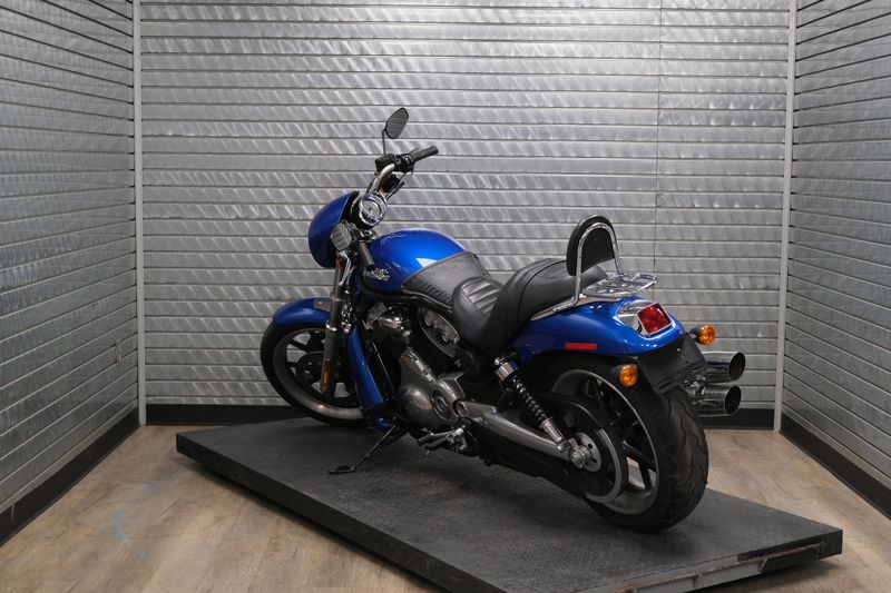 USED 2007 HARLEY NIGHT ROD Image 5