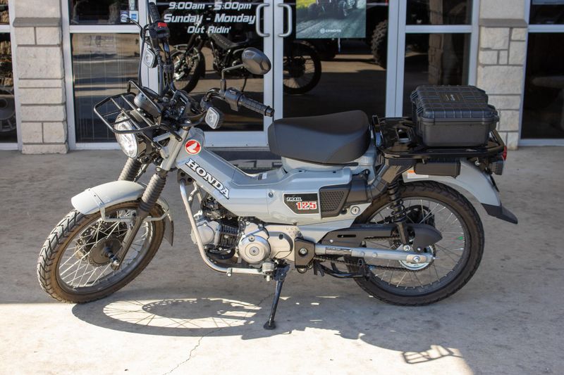 USED 2025 HONDA TRAIL125 Image 1