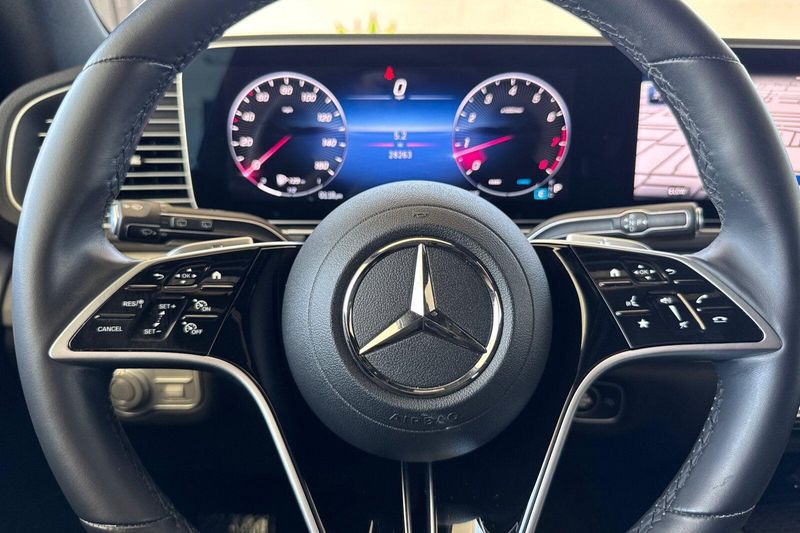 Used 2024 Mercedes-Benz GLE 580Image 28