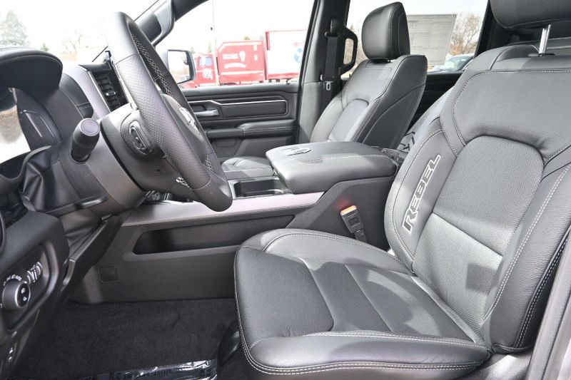 2025 RAM 1500 RebelImage 10