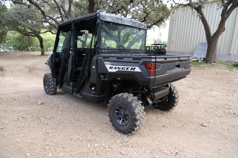 2025 Polaris RANGER CREW 1000 PREMIUM MIRAGE BEIGEImage 18