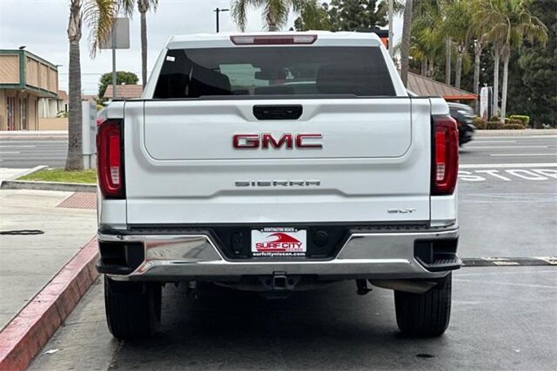 2024 GMC Sierra 1500 SLTImage 5