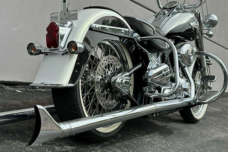 2007 Harley-Davidson SoftailImage 13