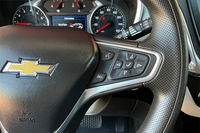 2023 Chevrolet Equinox LTImage 19