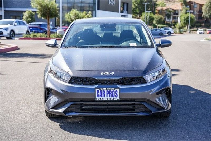 2024 Kia Forte LXSImage 3