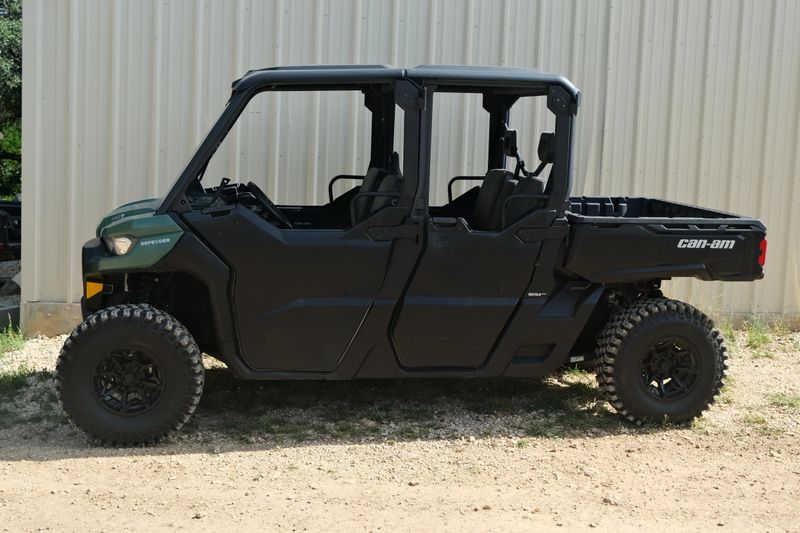 2025 Can-Am DEFENDER MAX DPS HD7 COMPASS GREEN Image 4