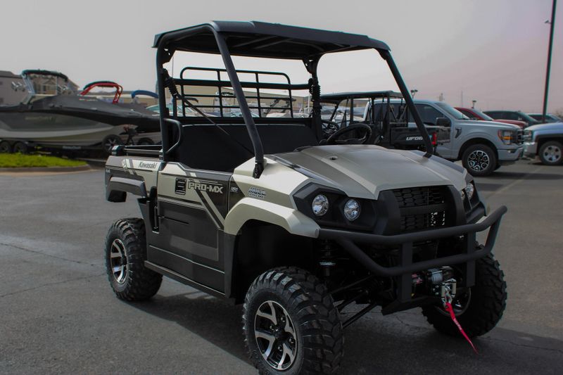 2025 Kawasaki MULE PROMX SE GOLDImage 3