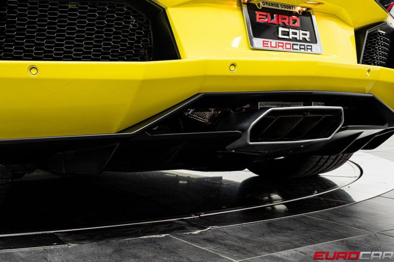 2015 Lamborghini Aventador *FRONT AXLE LIFT * IMMACULATE CONDITION*Image 20