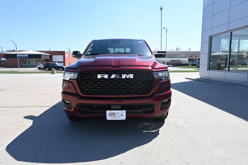 2025 RAM 1500 Big HornImage 3