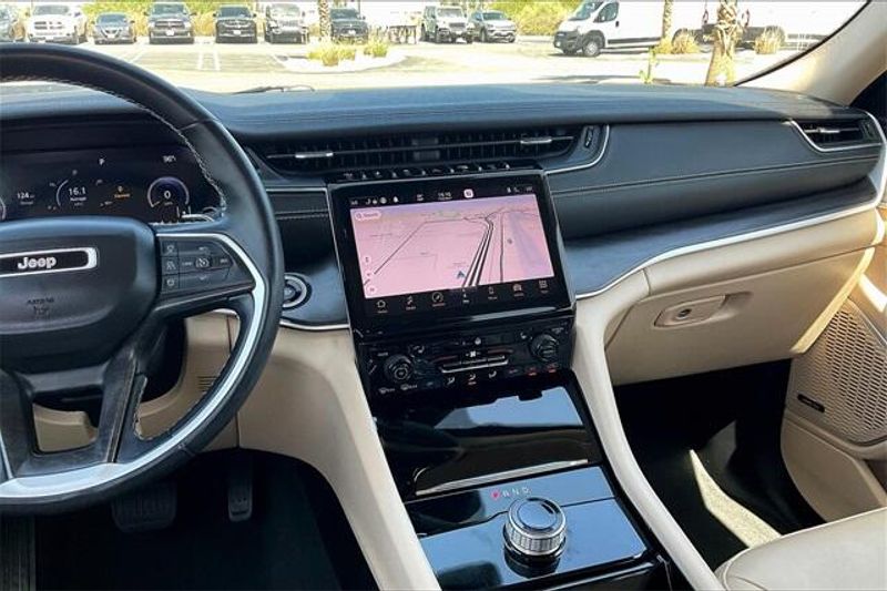 2021 Jeep Grand Cherokee L LimitedImage 5