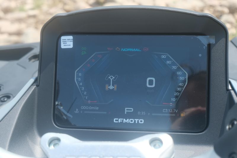 2025 CFMOTO CFORCE 1000 TOURING TUNDRA GREY Image 13