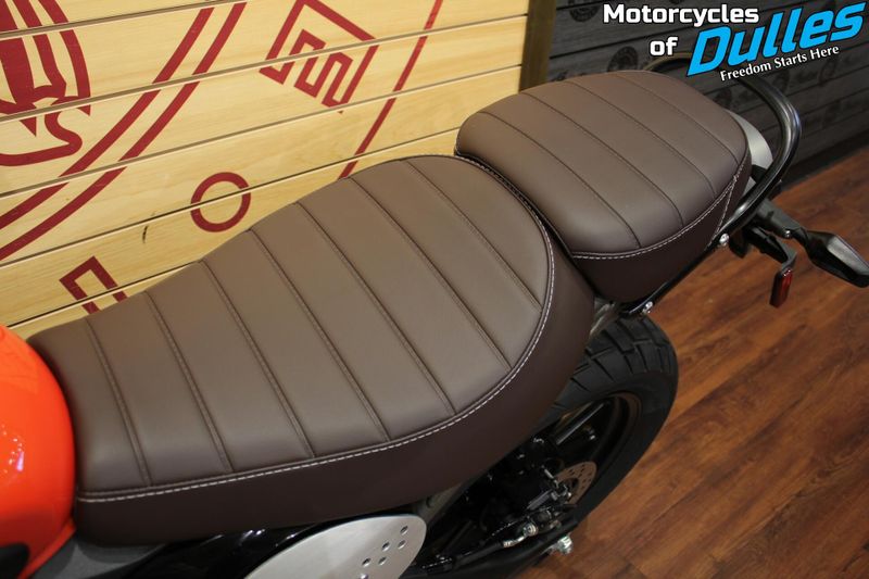 New 2026 Triumph Scrambler 400 X Image 16