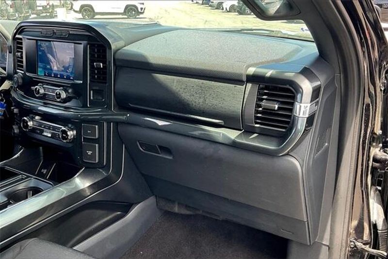 2022 Ford F-150 XLTImage 16