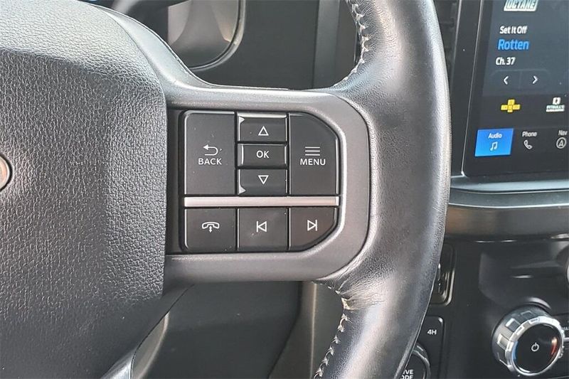 2024 Ford F-350 Lariat photo 14