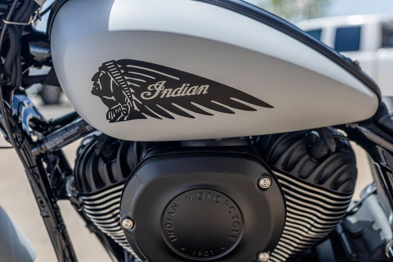 2024 Indian Motorcycle Chief BobberImage 8