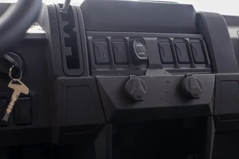 NEW 2026 CFMOTO UFORCE 600 Image 11