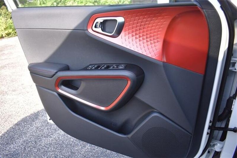 New 2025 Kia Soul GT-LineImage 30