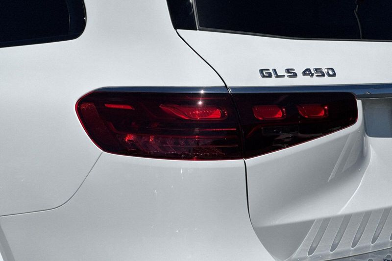 New 2026 Mercedes-Benz GLS 450Image 25