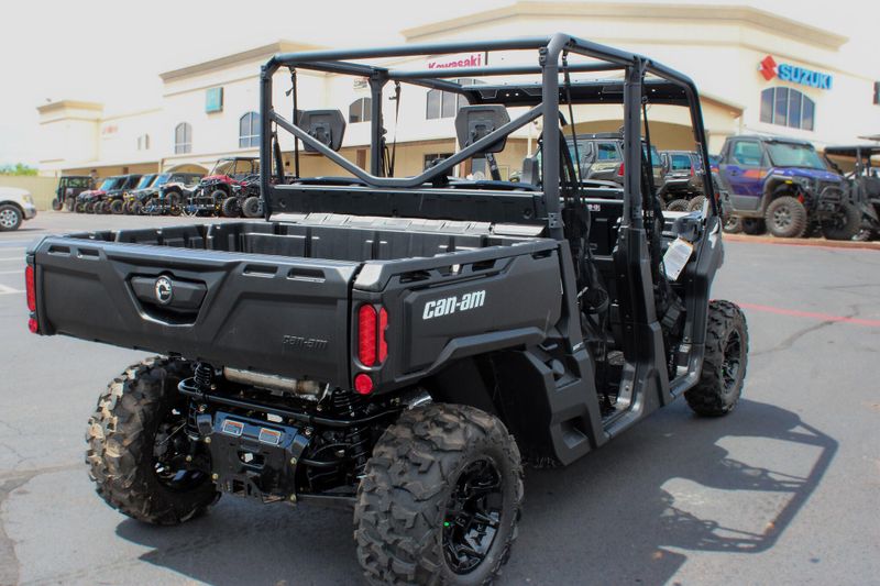 2025 Can-Am DEFENDER MAX DPS HD7 WILDLAND CAMO Image 3