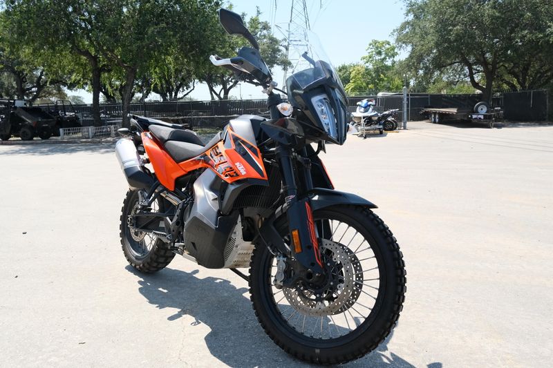 USED 2021 KTM 890 ADVENTURE Image 1