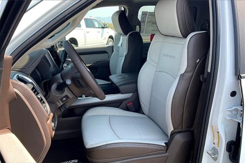 New 2025 RAM 2500 Laramie Mega Cab 4x4 6