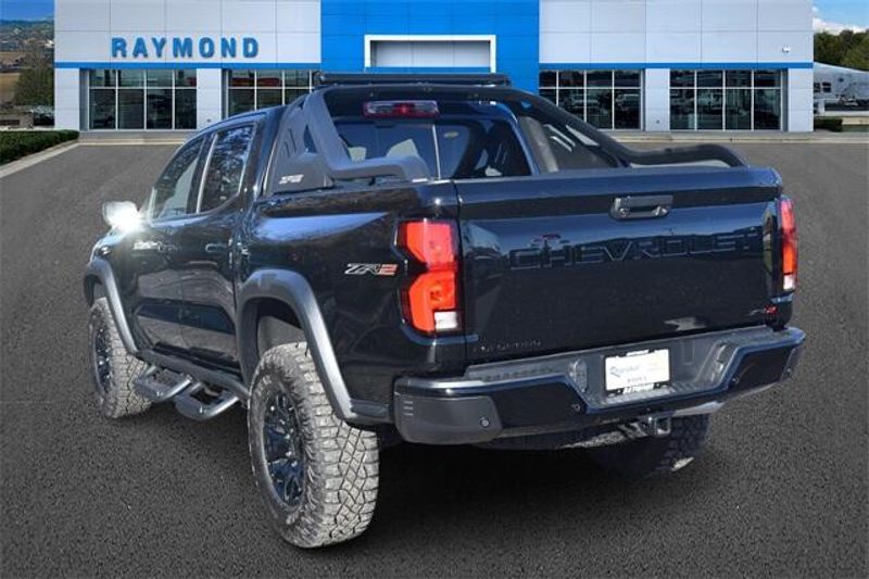 Used 2025 Chevrolet Colorado ZR2Image 5