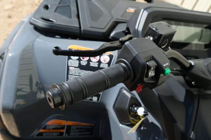 NEW 2026 CAN-AM OUTLANDER MAX DPS 1000R Image 15